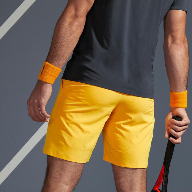 Férfi rövidnadrág teniszezéshez, 900 Light, sárga