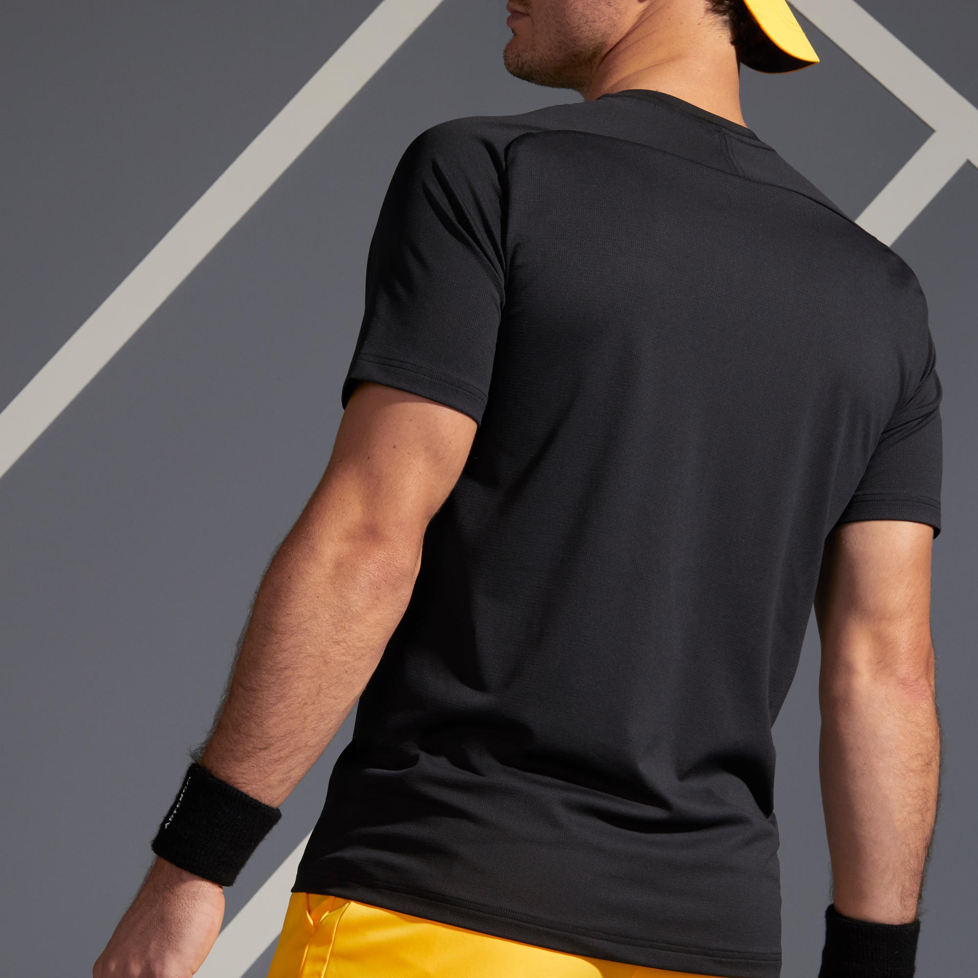 T-shirt tennis uomo TTS 500 DRY nera ARTENGO | DECATHLON