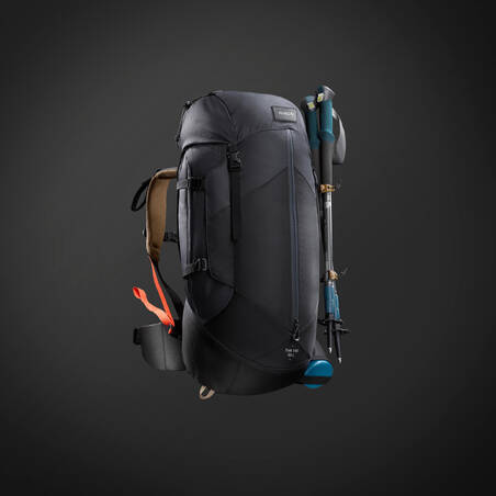 Ransel trekking gunung pria | TREK 100 Easyfit 50 L - hitam