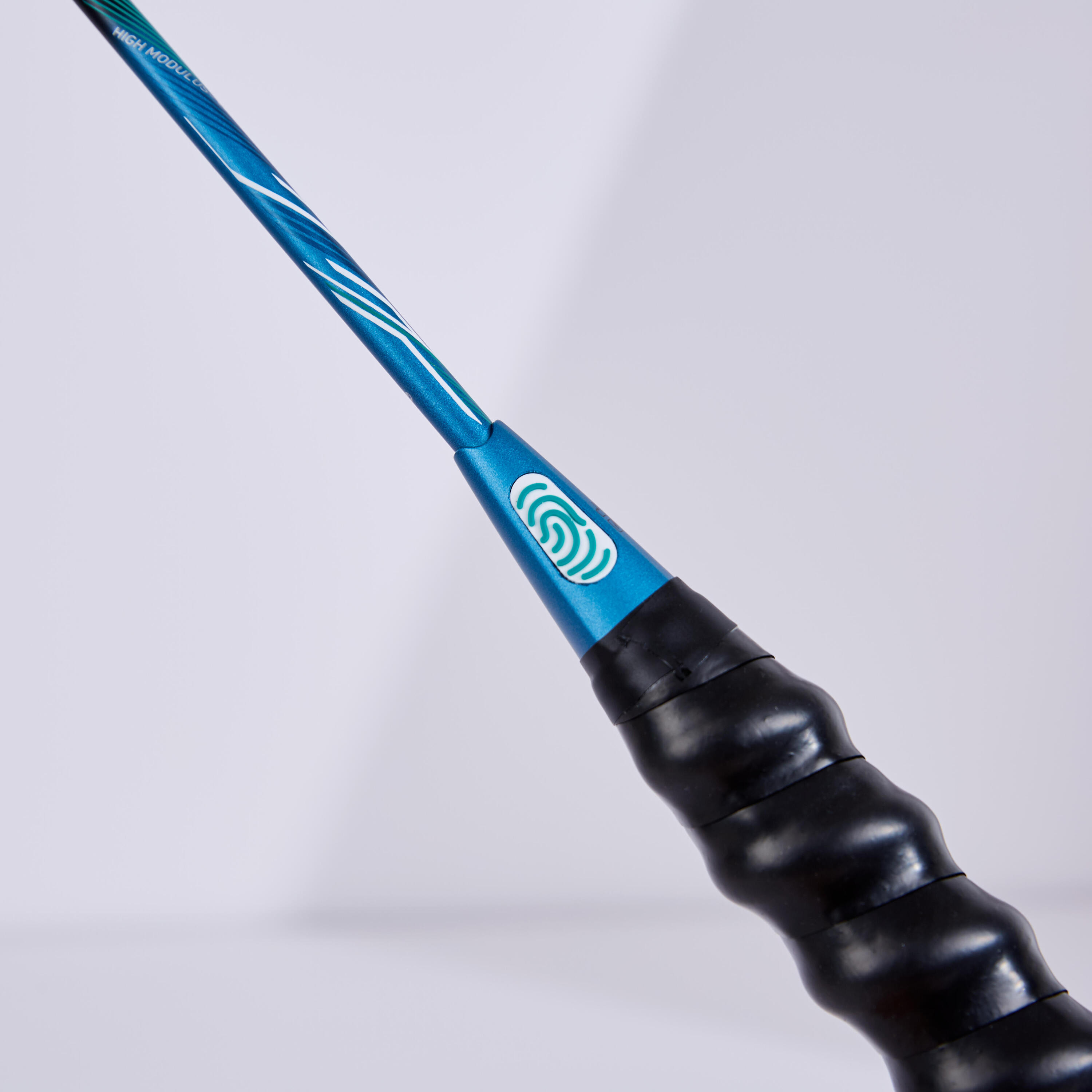 ADULT BADMINTON RACKET BR 590 BLACK GREEN 16/26