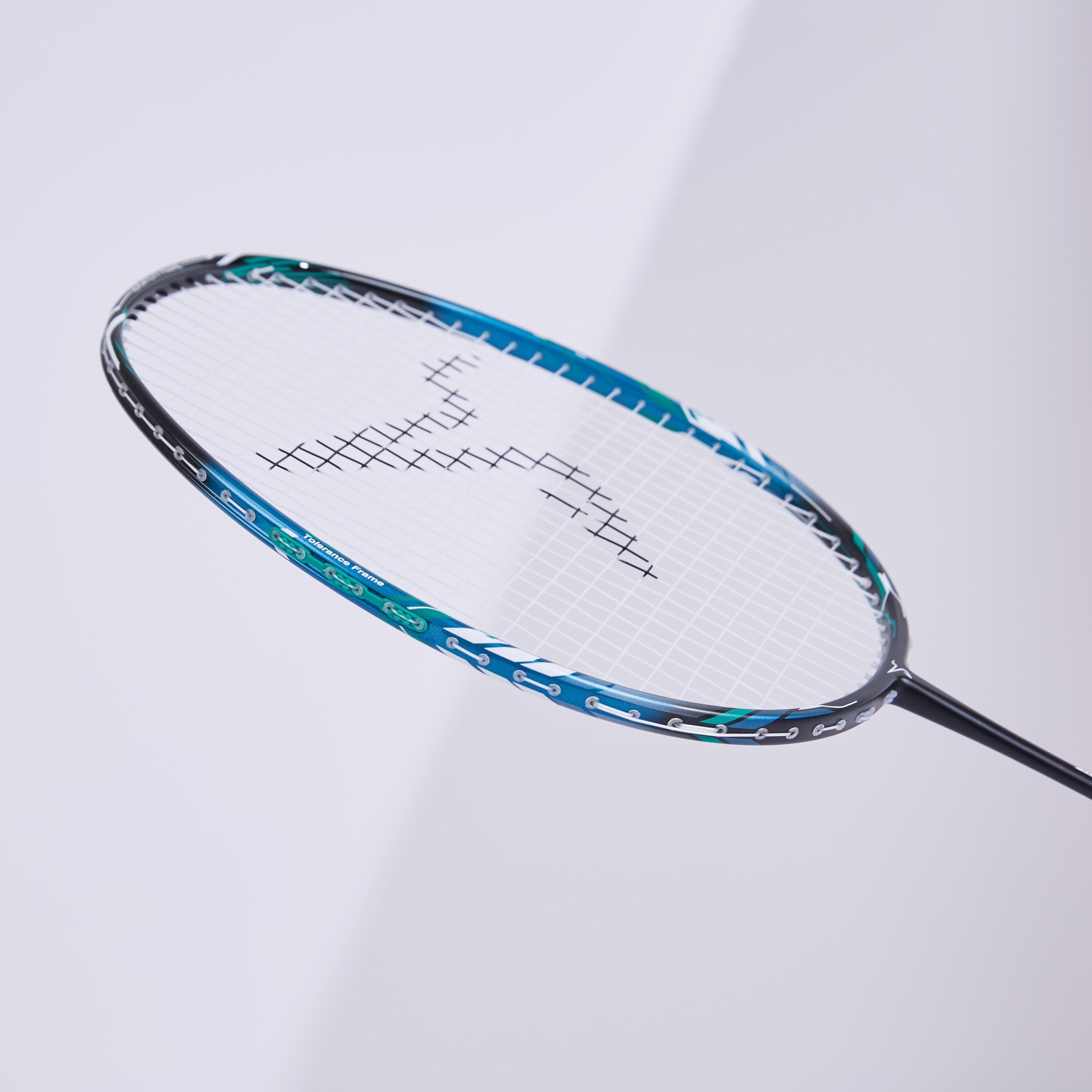 ADULT BADMINTON RACKET BR 590 BLACK GREEN 9/26