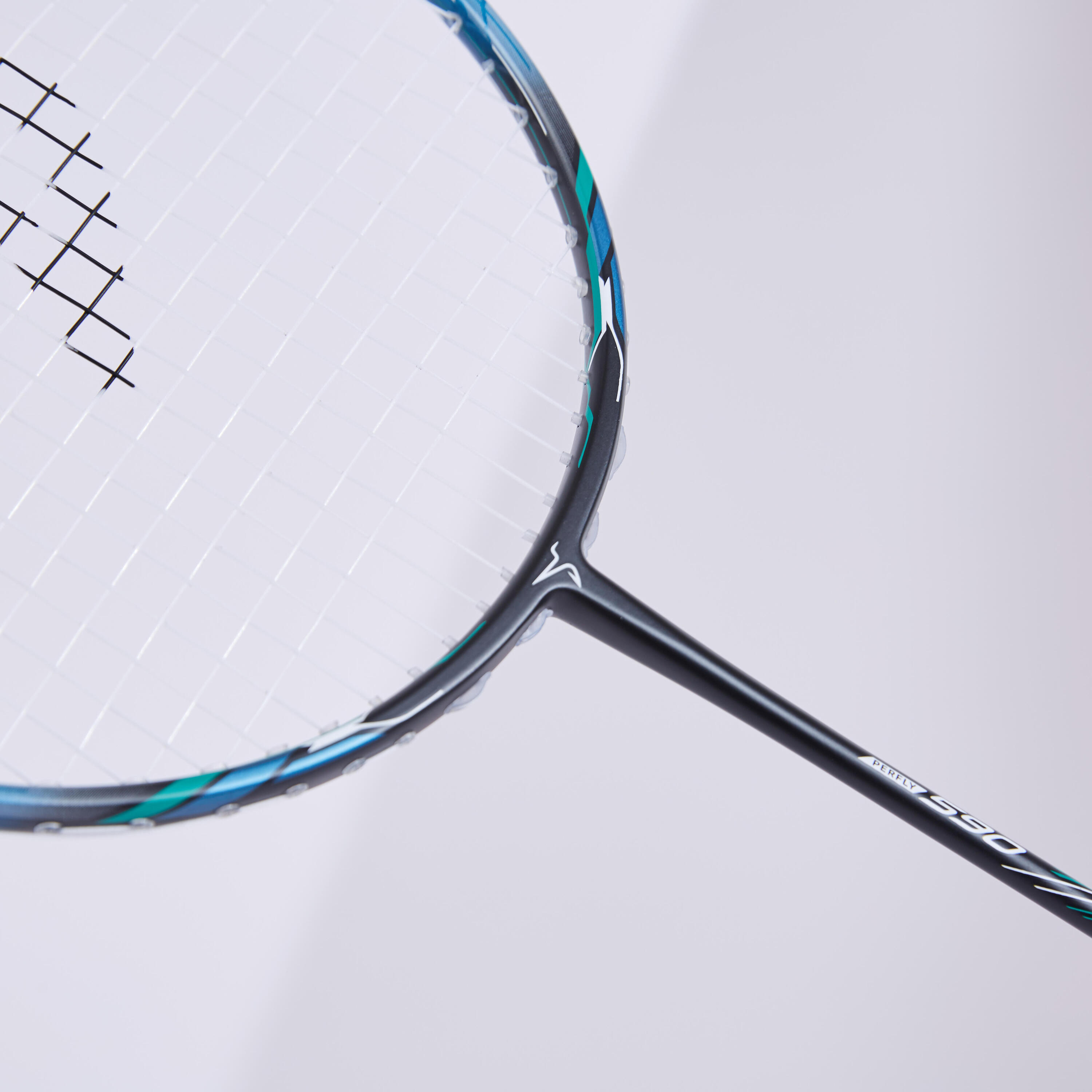 ADULT BADMINTON RACKET BR 590 BLACK GREEN 5/26