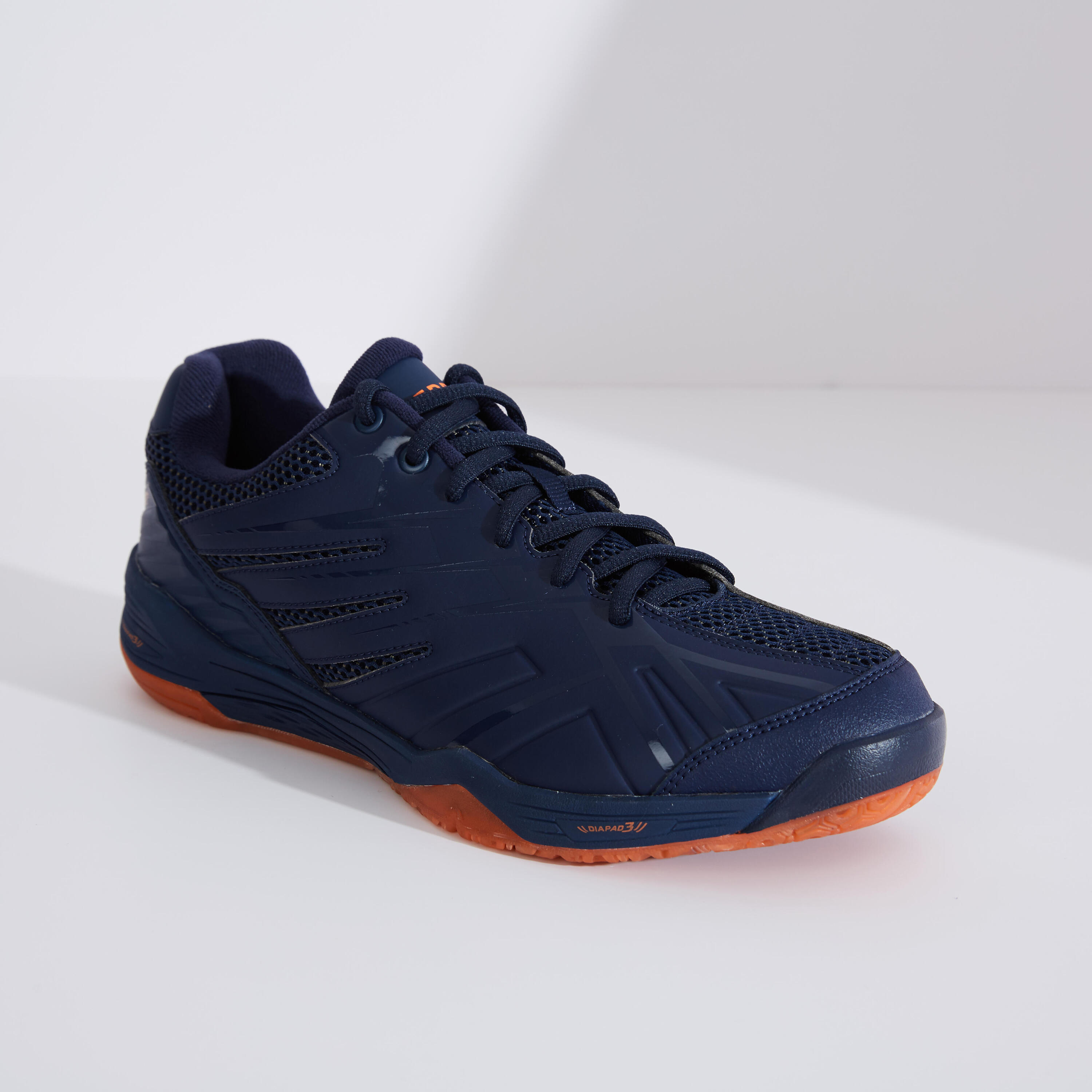 PÁNSKÉ BADMINTONOVÉ BOTY BS590 MAX CONFORT MODRO-ORANŽOVÉ  2/27