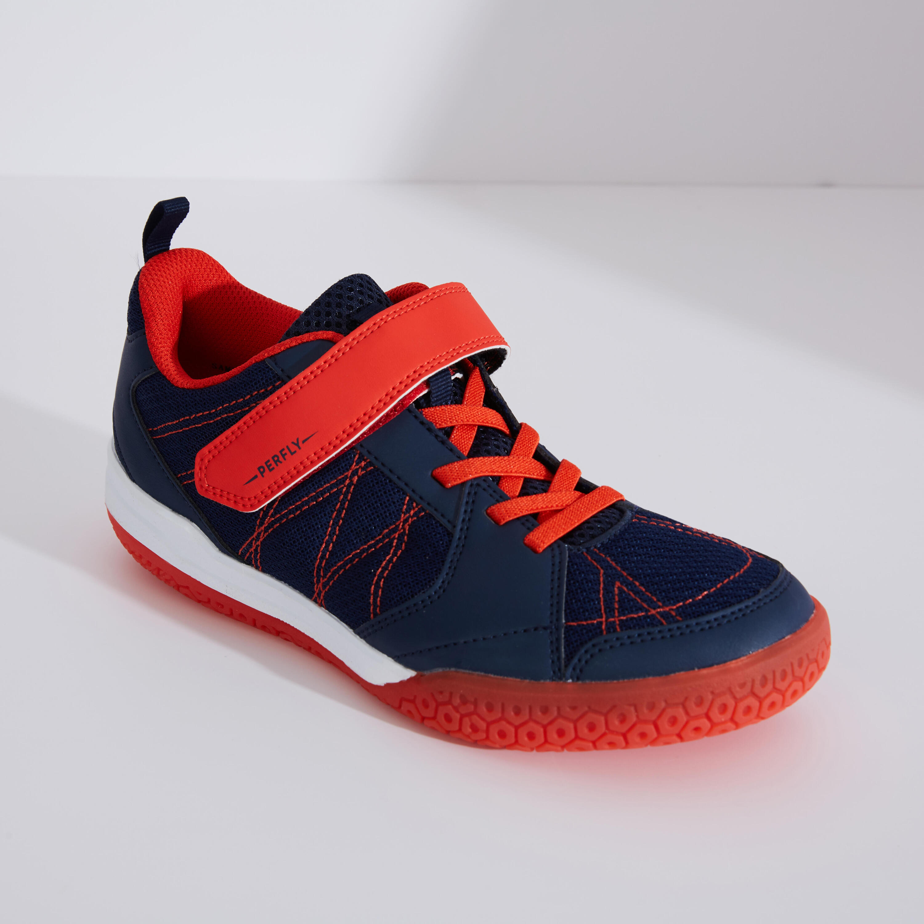 JUNIOR BADMINTON SHOES BS 160 NAVY RED 2/18