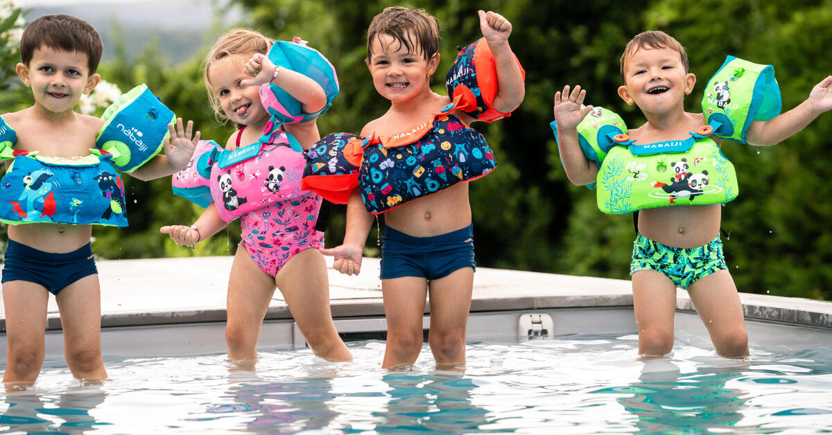 7 jeux rigolos, fun et sans danger pour les enfants à faire dans la piscine