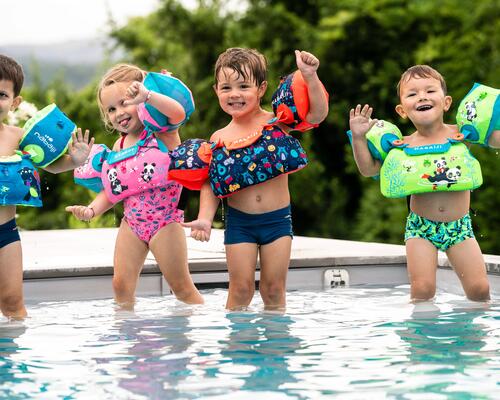 NOS IDÉES DE JEUX POUR S'AMUSER À LA PISCINE