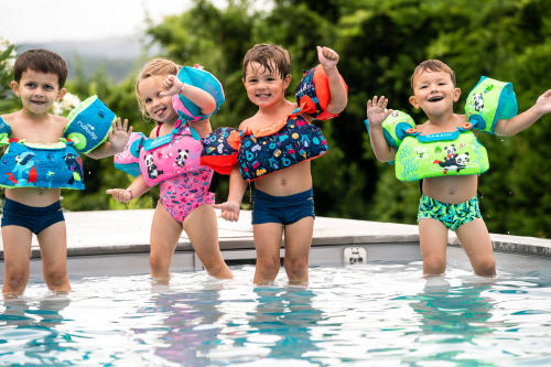 NOS IDÉES DE JEUX POUR S'AMUSER À LA PISCINE