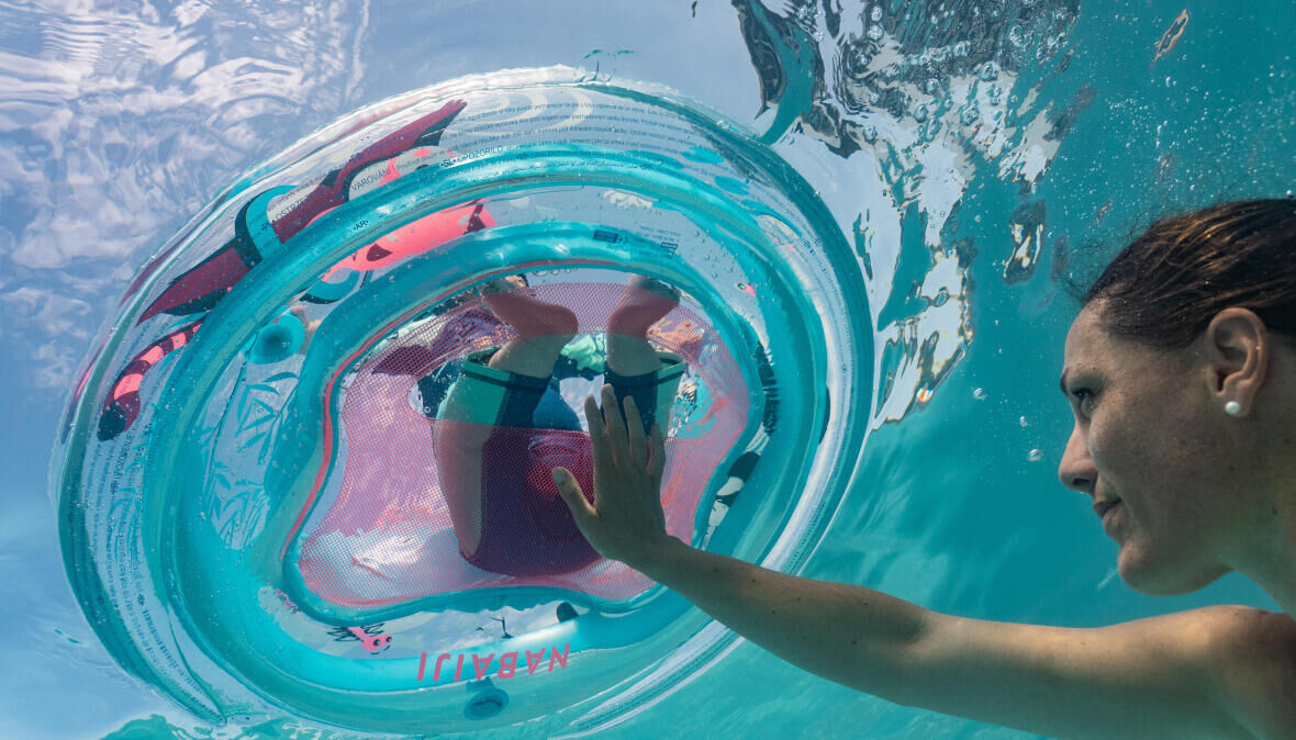 La vision sous l’eau : pour un éveil aquatique plein d'émerveillement avec la plateforme aquatique tinoa