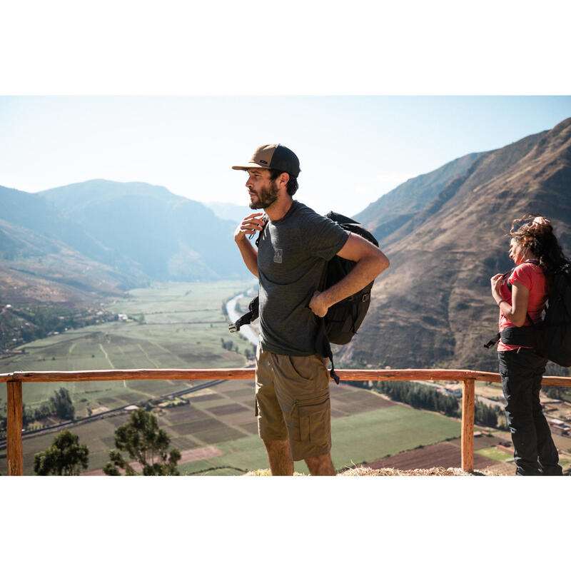 Men's Travel Trekking Cargo Shorts - TRAVEL 100 - Brown