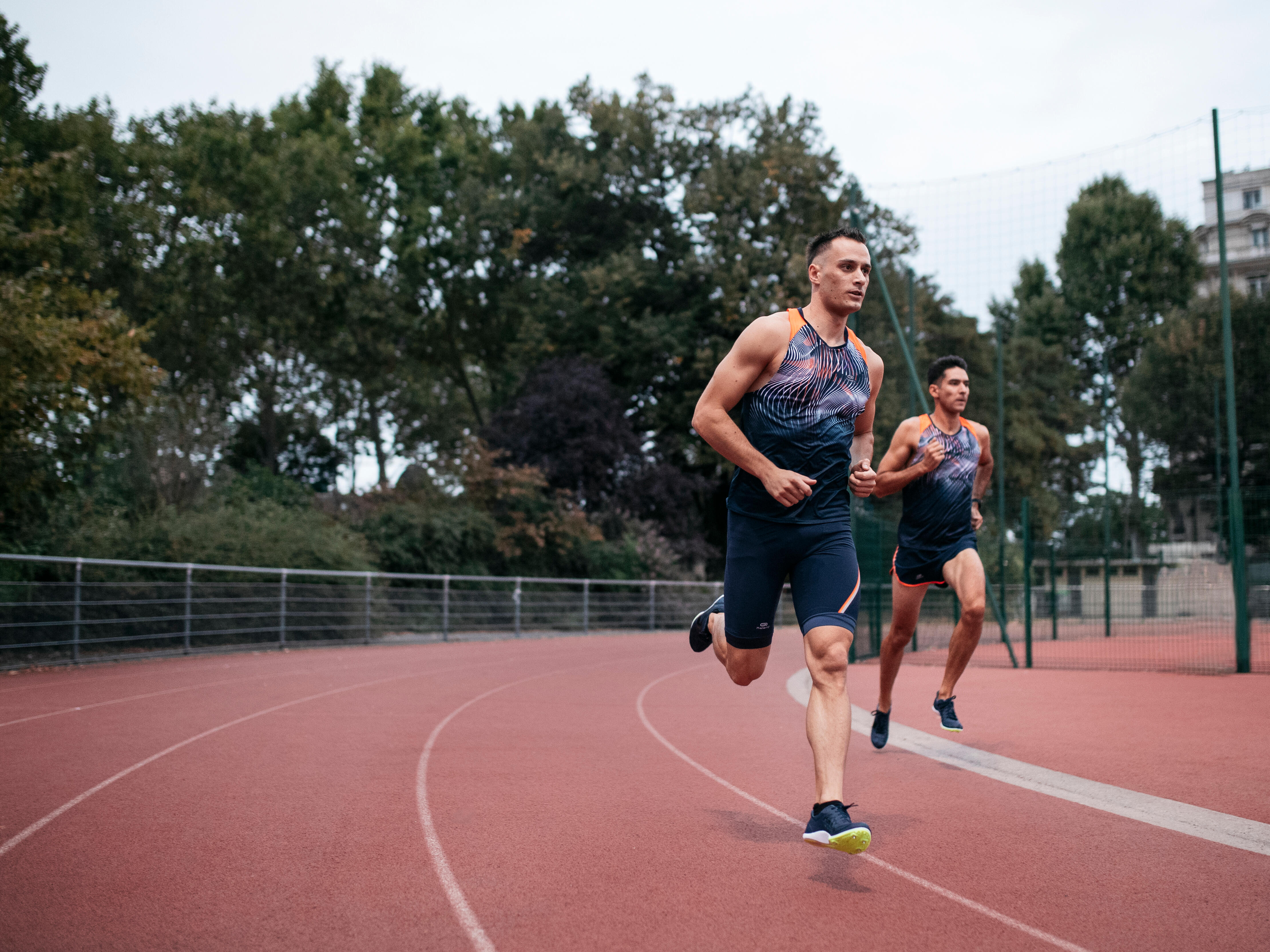 Chaussures avec Pointes de Sprint pour l'Athlétisme et le Cross