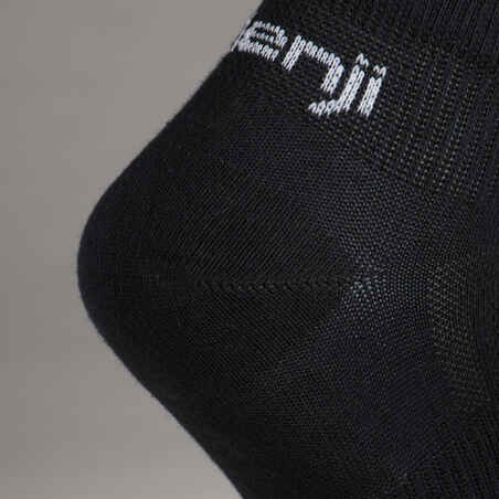 3 poros trumpų lengvajai atletikai skirtų kojinių