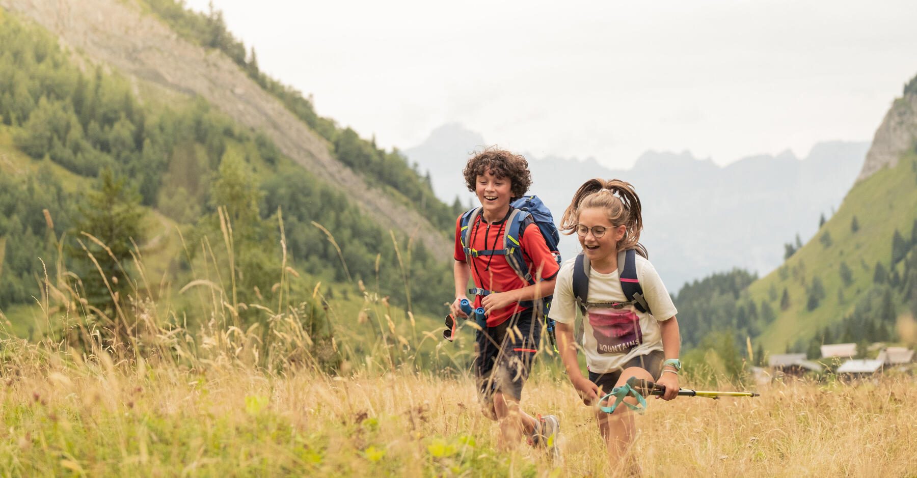 PFLEGE, LAGERUNG UND REINIGUNG EINES KINDER-WANDERSTOCKS VON DECATHLON 