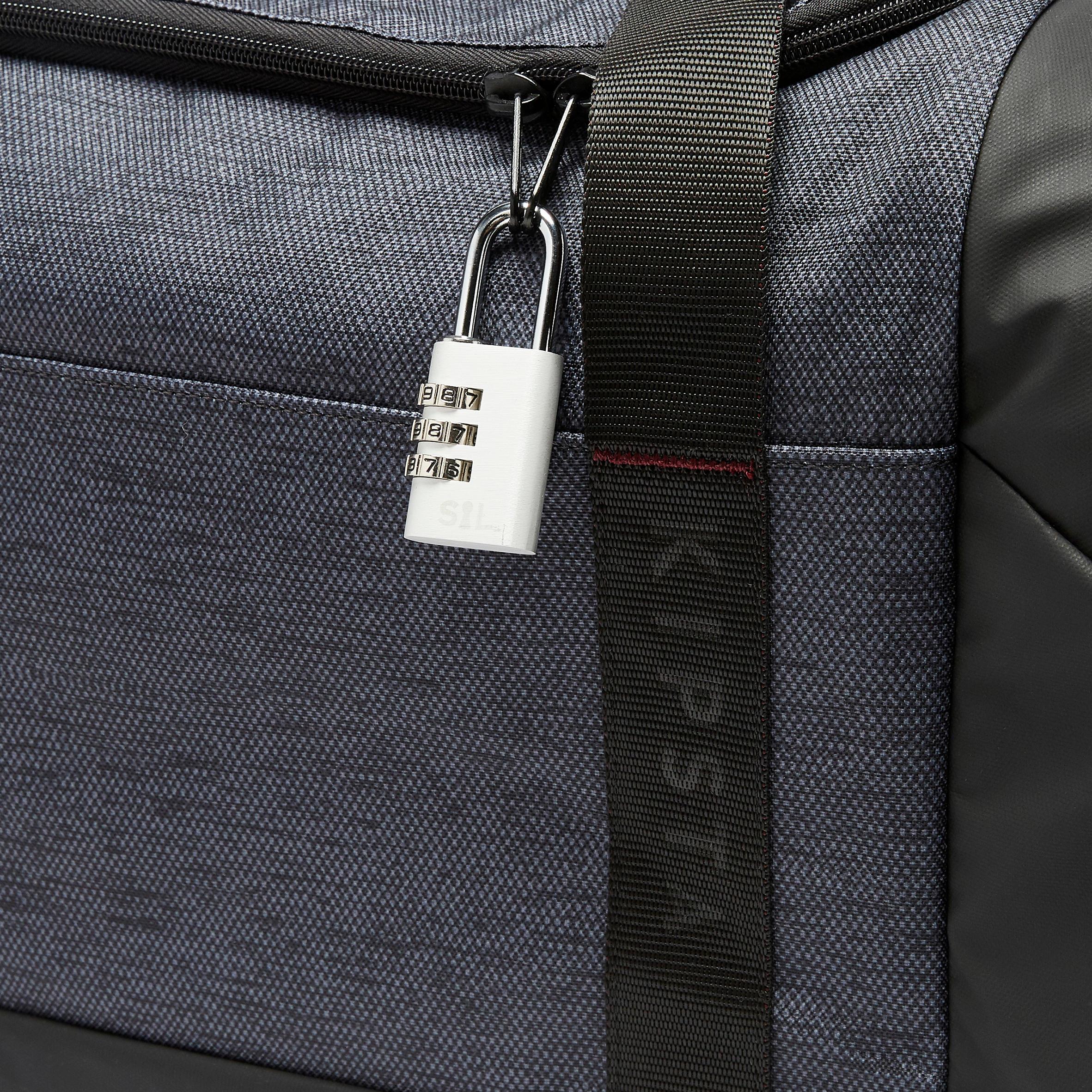 75L Sports Bag Academic - Black 11/15