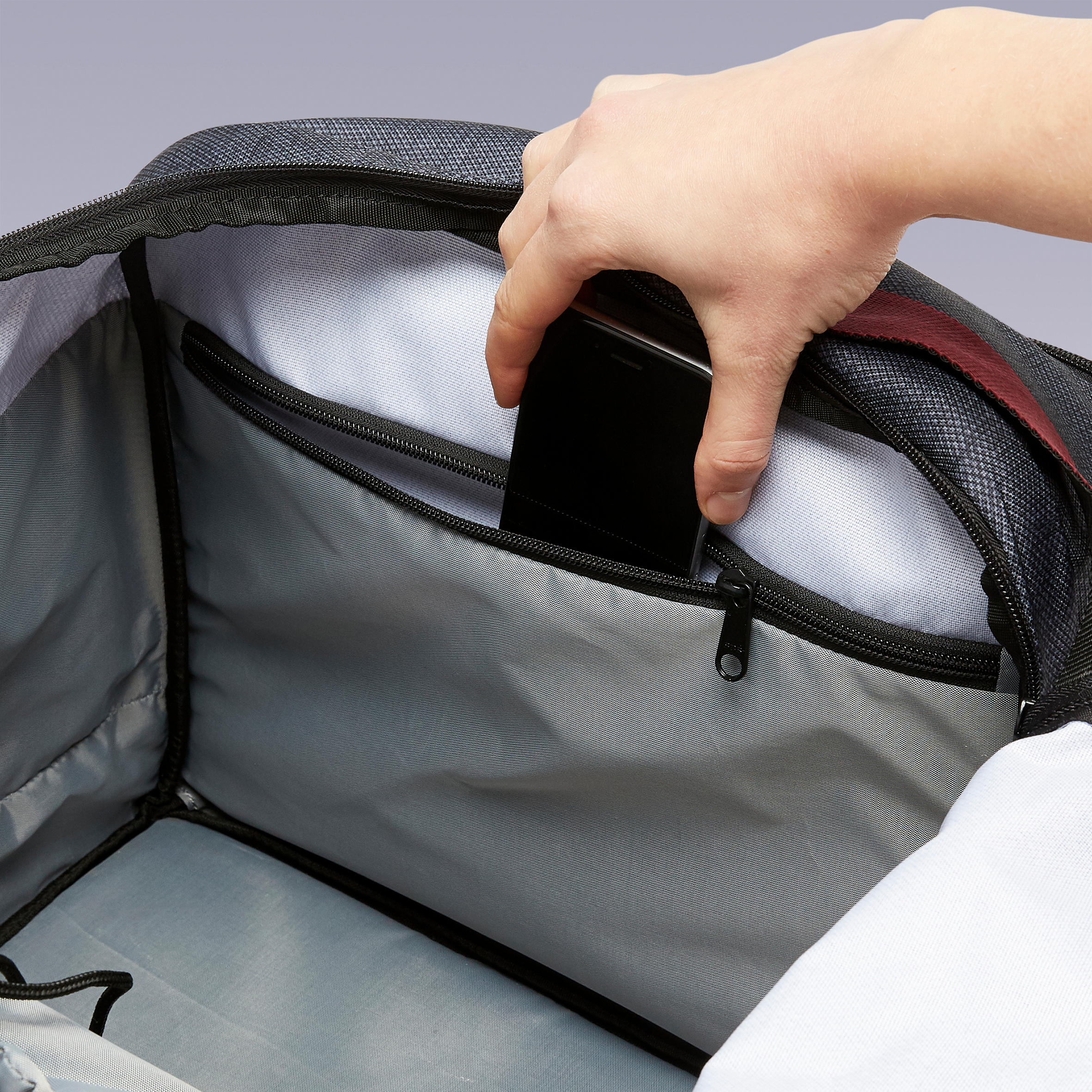75L Sports Bag Academic - Black 10/15
