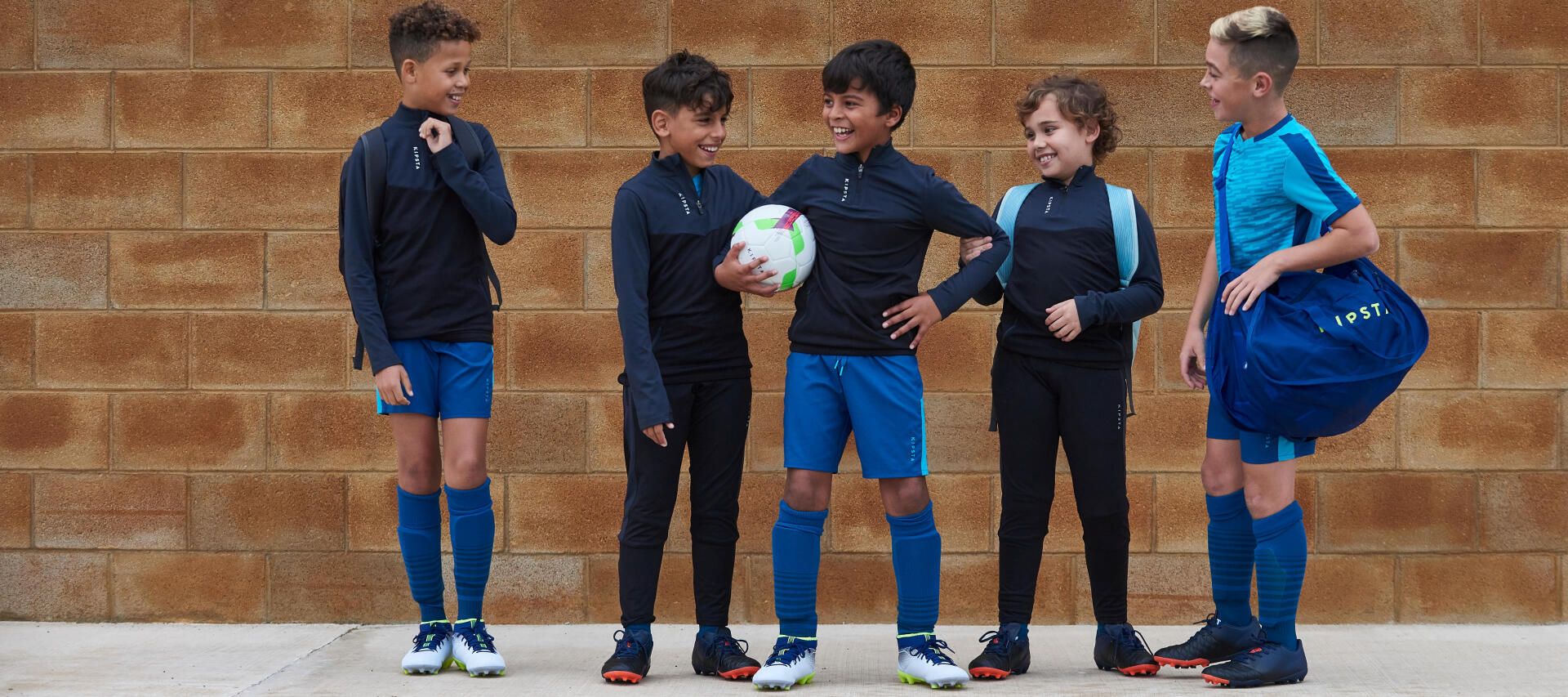 Entraînement De Football Pour Enfants. Académie De Soccer Pour La