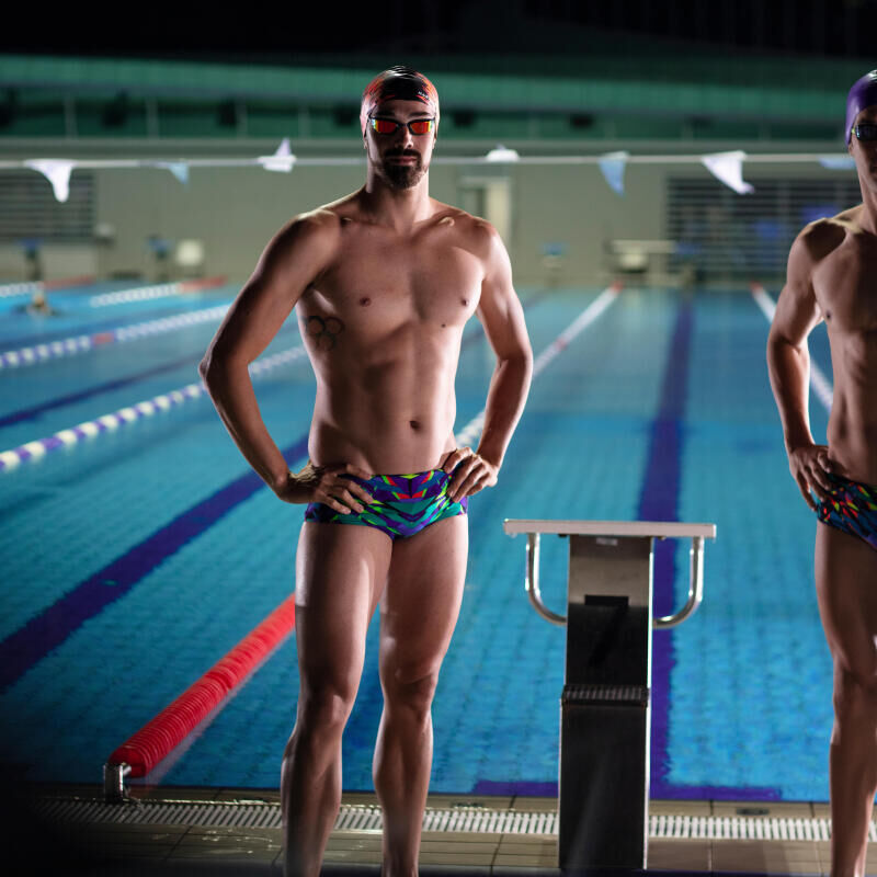 obtenir-des-abdos-en-beton-grace-la-natation