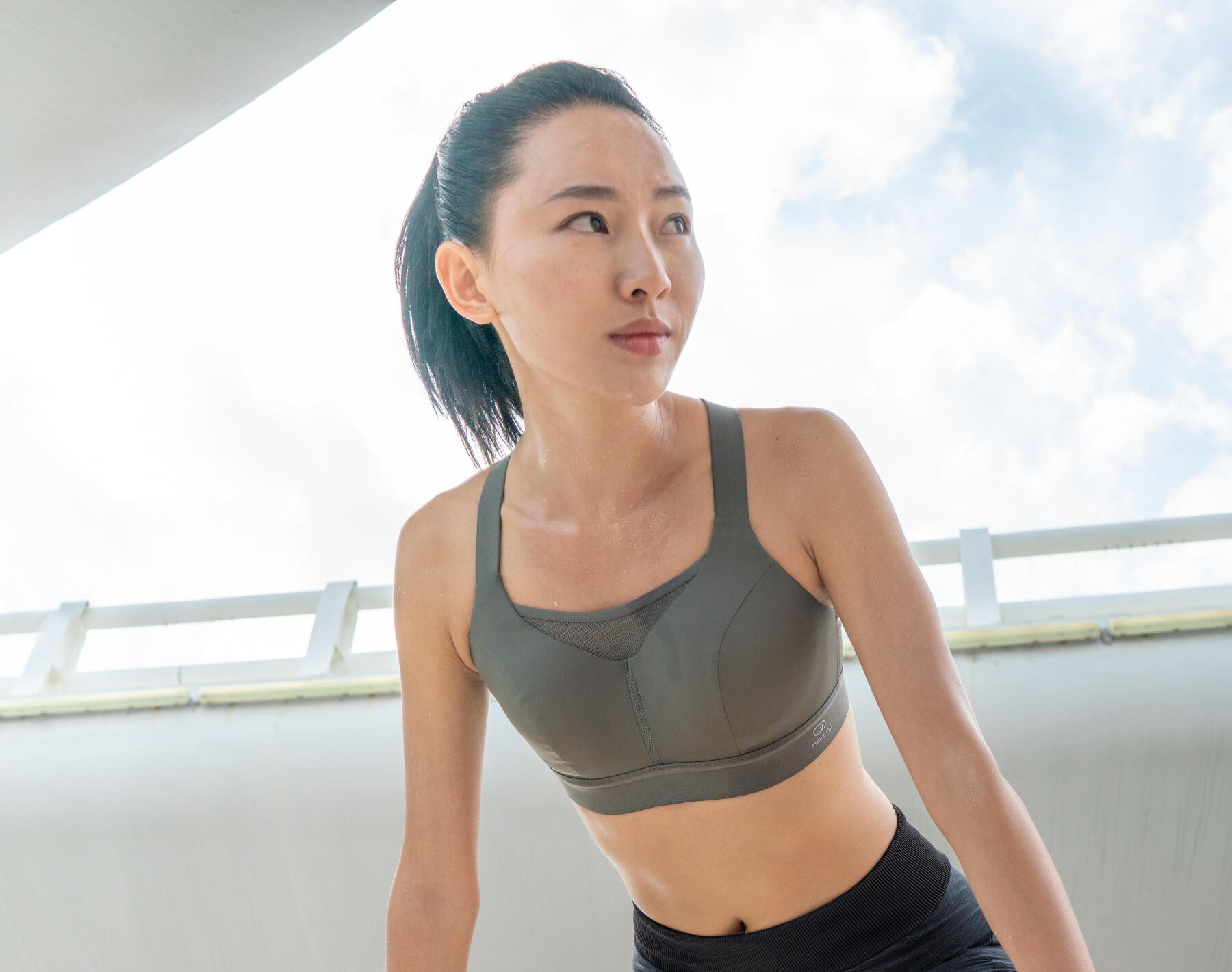 運動內衣