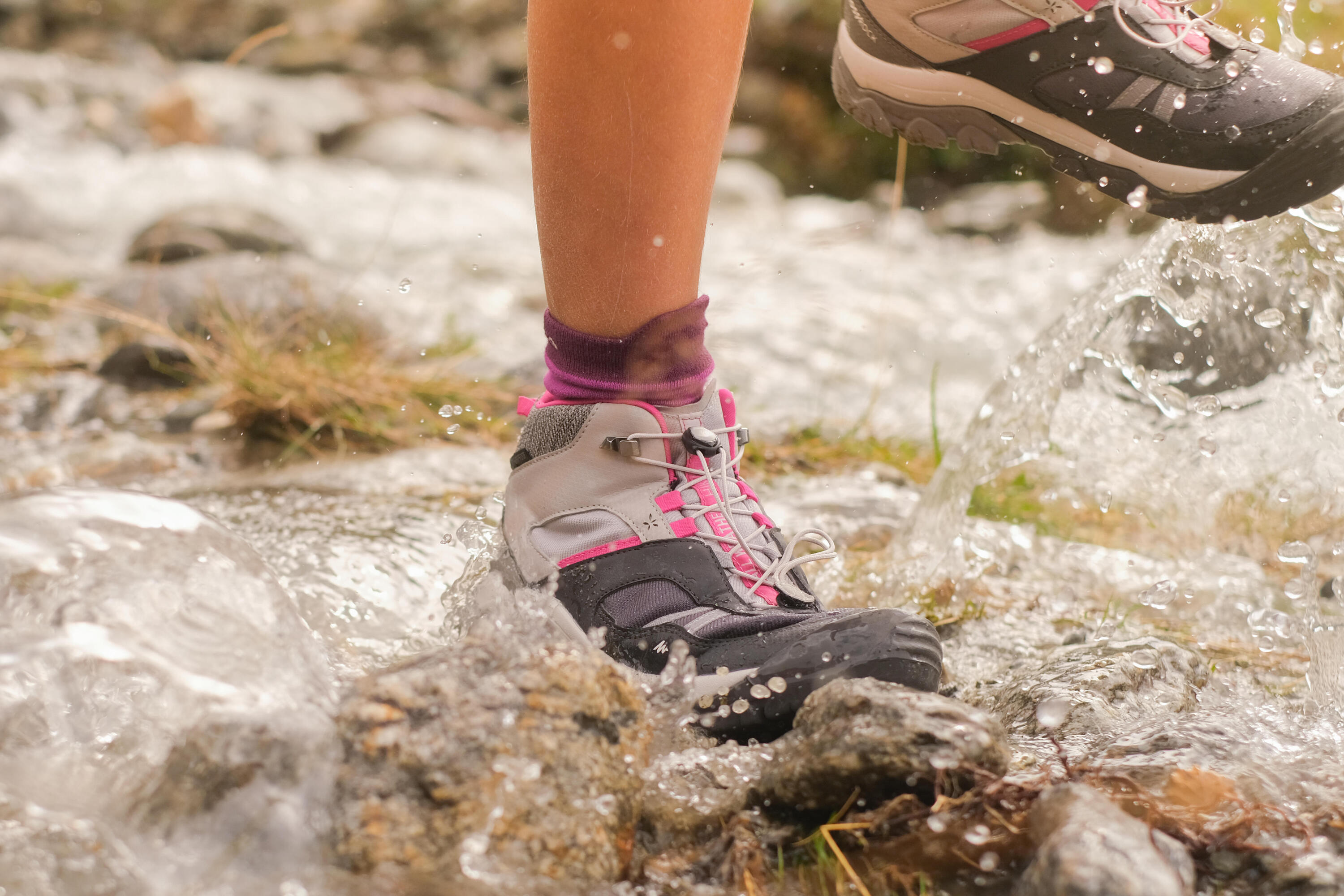 Children's waterproof lace-up walking shoes  CROSSROCK MID size 3-5 - Grey 3/9