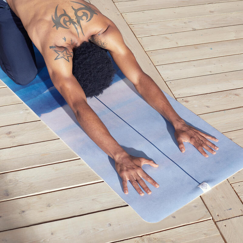 Antislip handdoek voor yoga bergenprint