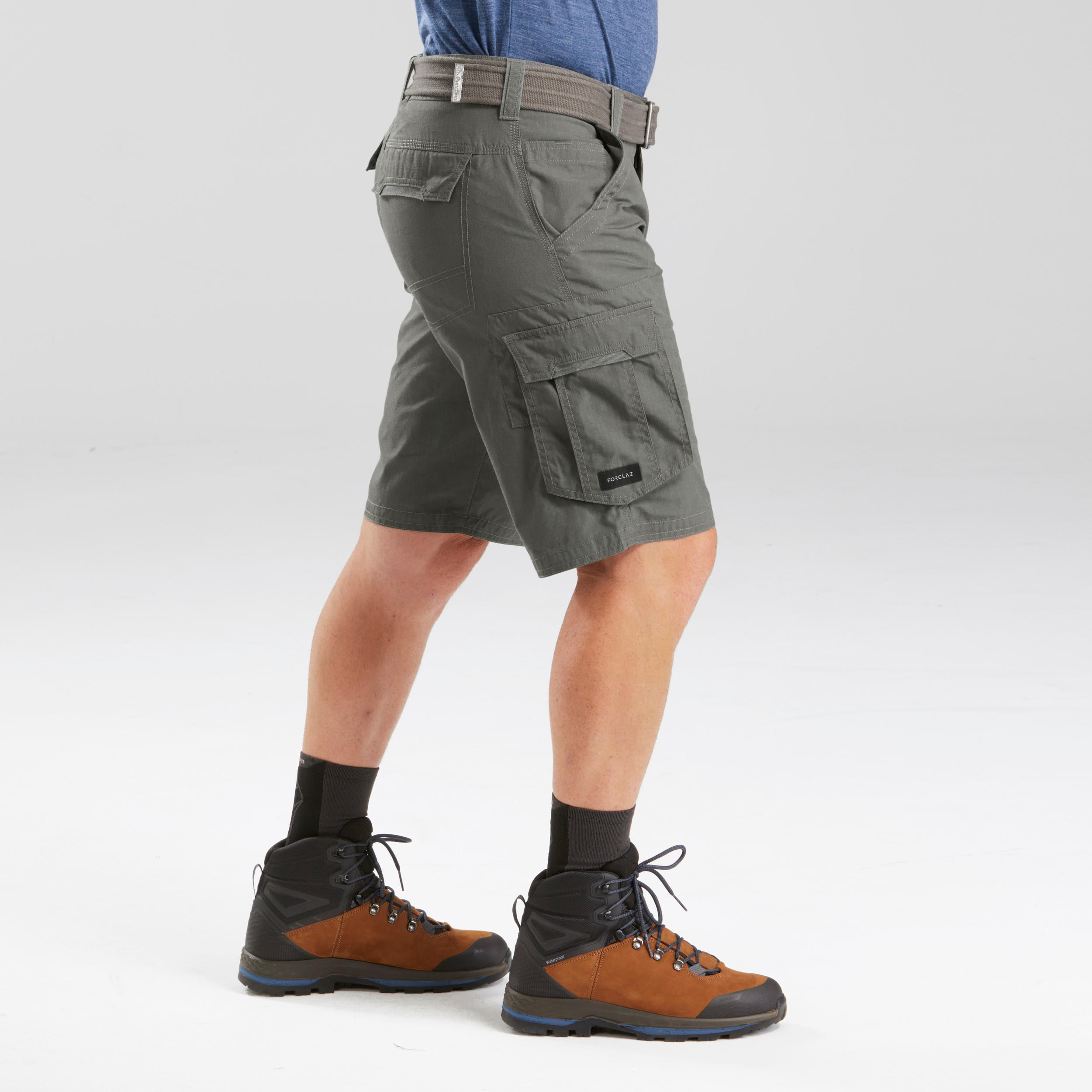 Men s Travel Trekking Cargo Shorts TRAVEL 100 Khaki FORCLAZ Decathlon