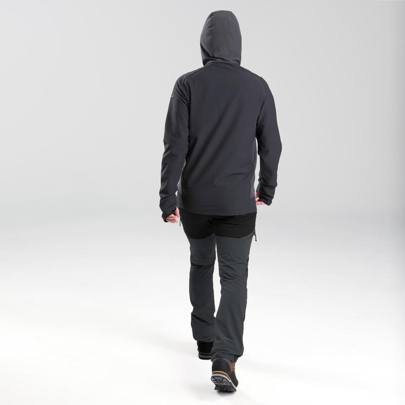 Jachetă Softshell Protecție Vânt Trekking la munte MT900 WIND Negru Bărbați