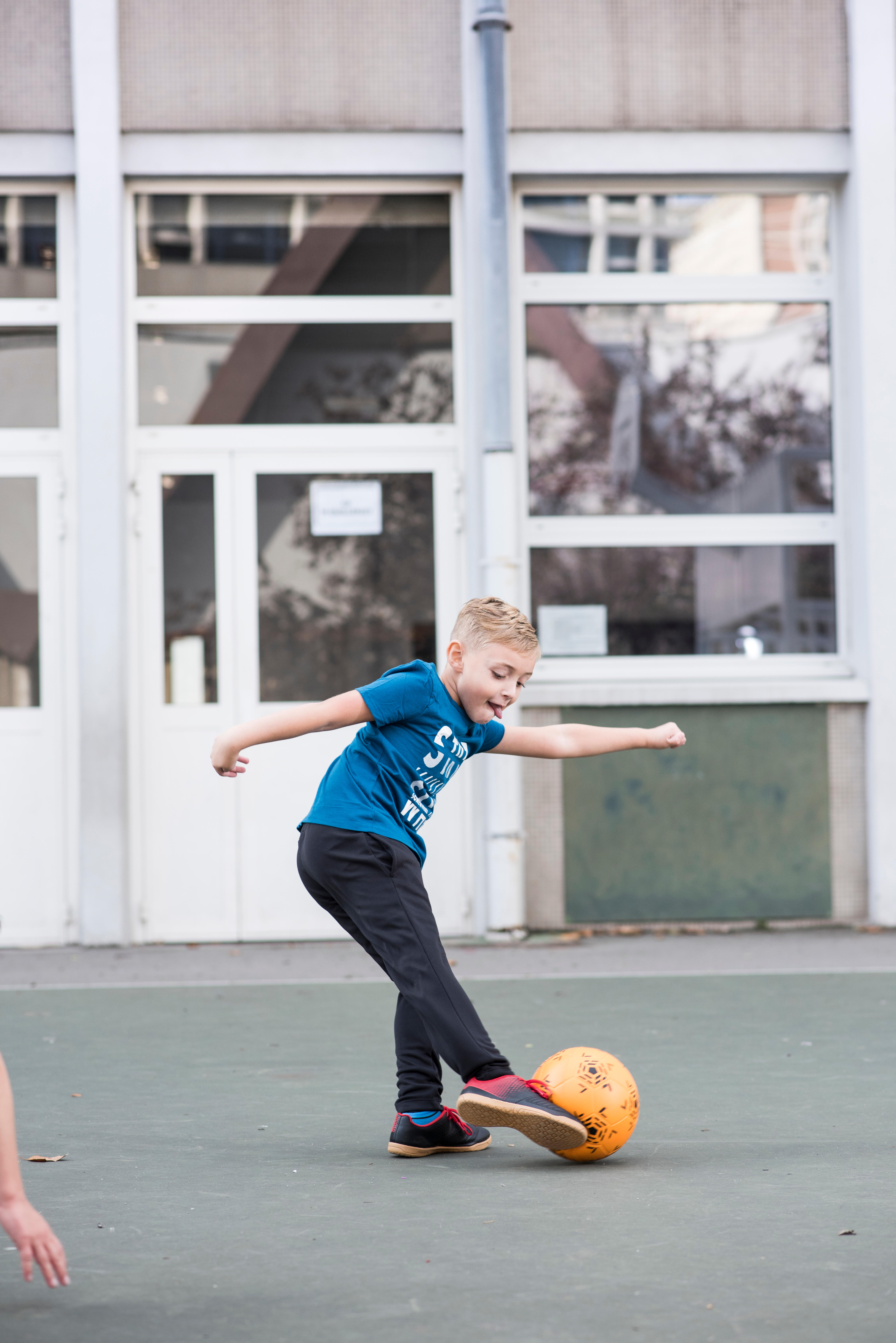 Guayos fútbol sala Imviso Agility 100 niños negro - Decathlon