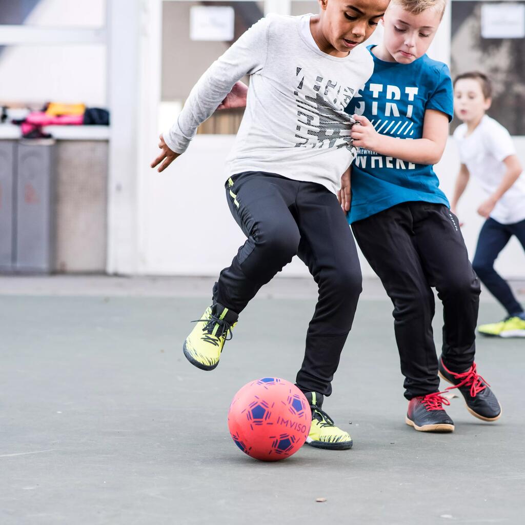 Fussball Grösse 3 aus Schaumstoff rot