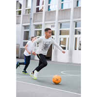 Hallenschuhe Futsal Ginka 500 Kinder hellgrau
