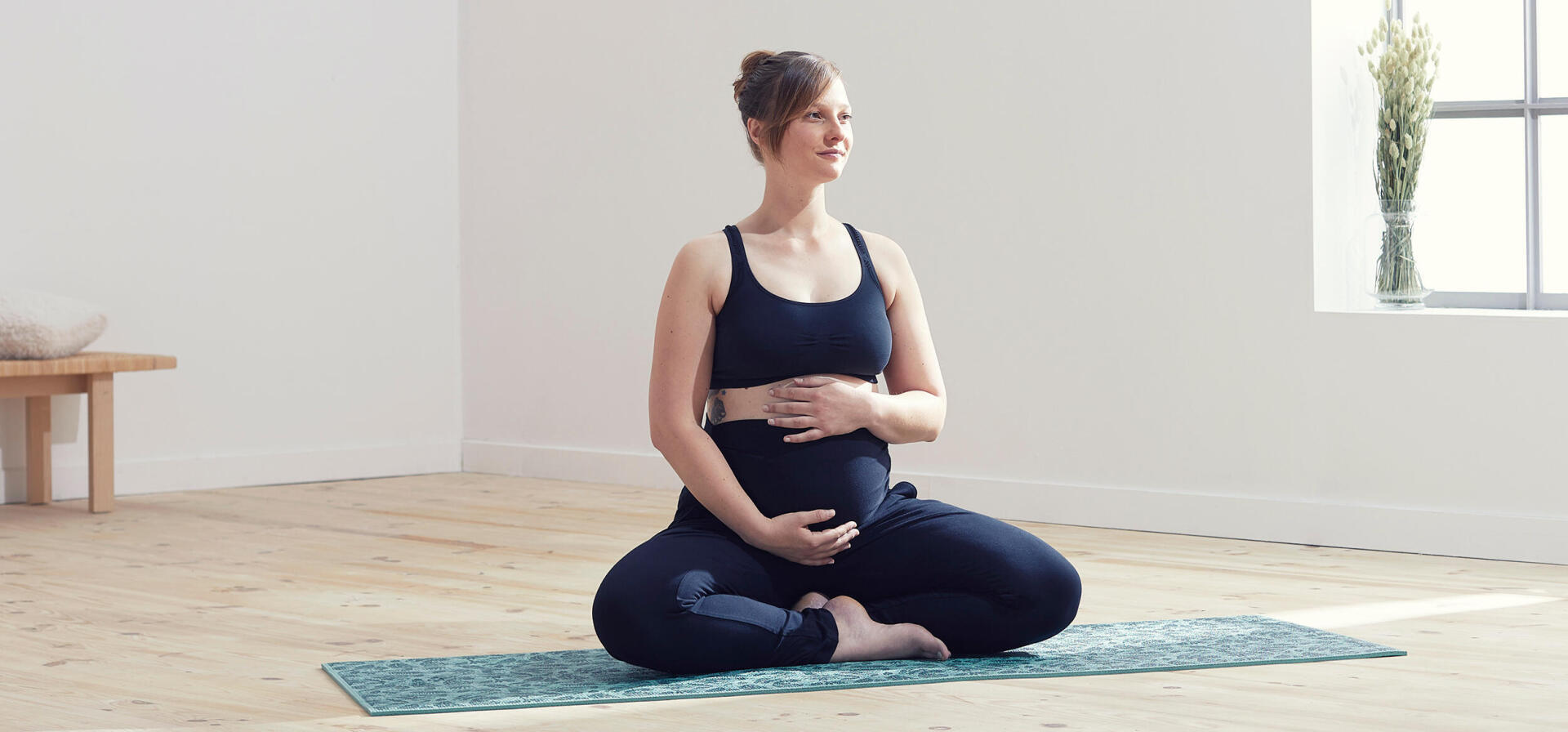 Préparer les femmes à la naissance avec le yoga