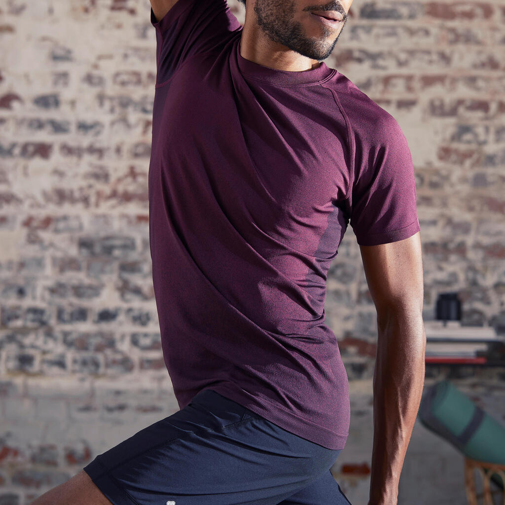 Men's seamless short-sleeved dynamic yoga t-shirt - burgundy