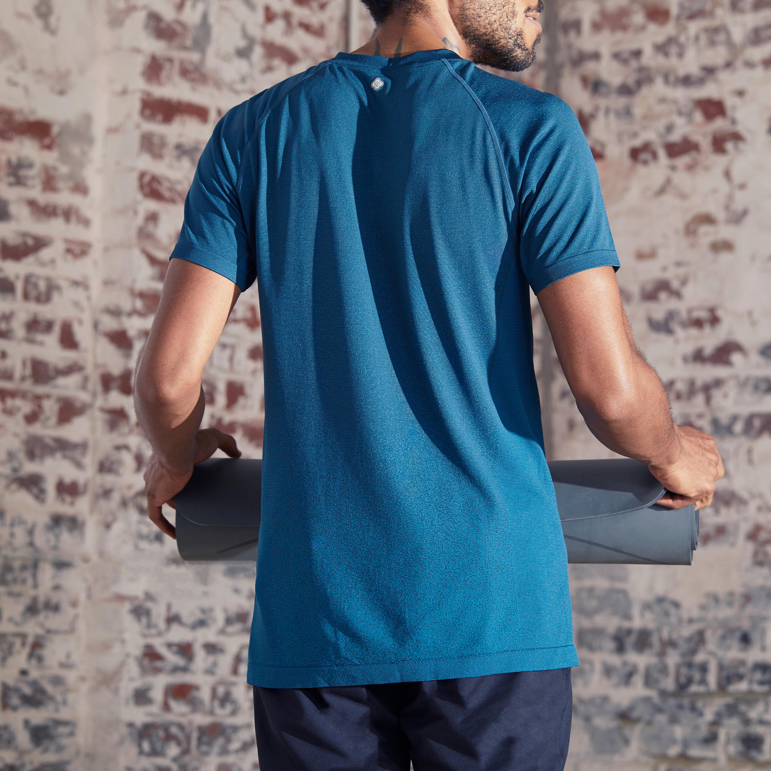 Men's Seamless Short-Sleeved Dynamic Yoga T-Shirt - Light Grey