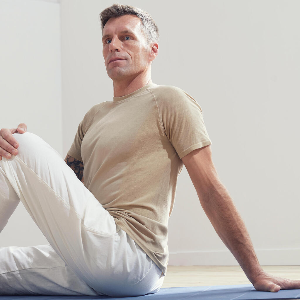 Men's Seamless Short-Sleeved Gentle Yoga T-Shirt - Beige