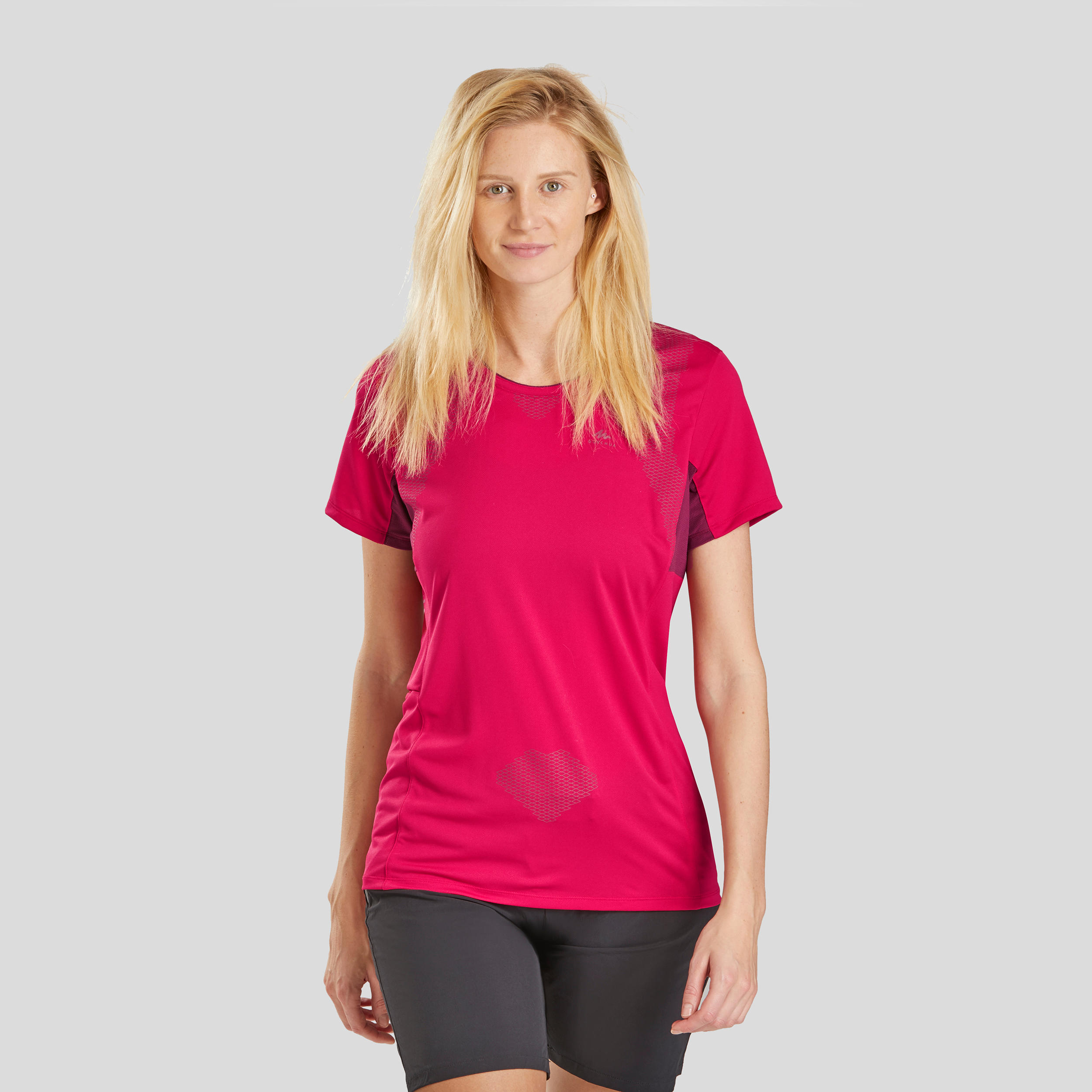 

Women' Mountain hiking short-sleeved T-Shirt MH900 -  By QUECHUA | Decathlon