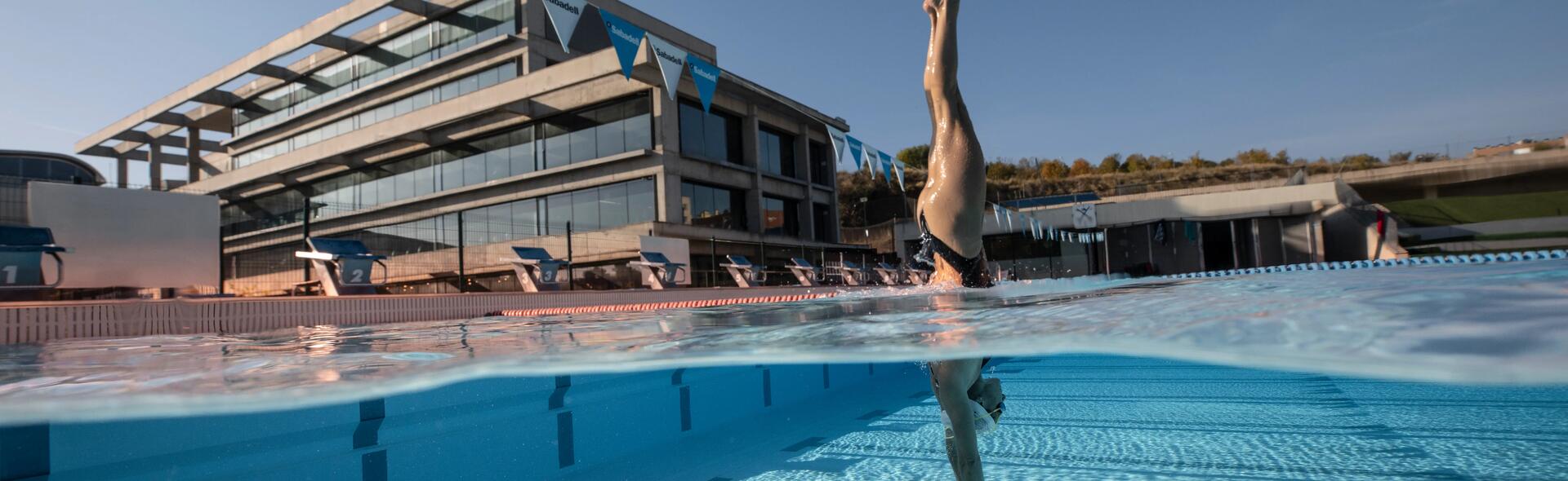 Synchronised swimming