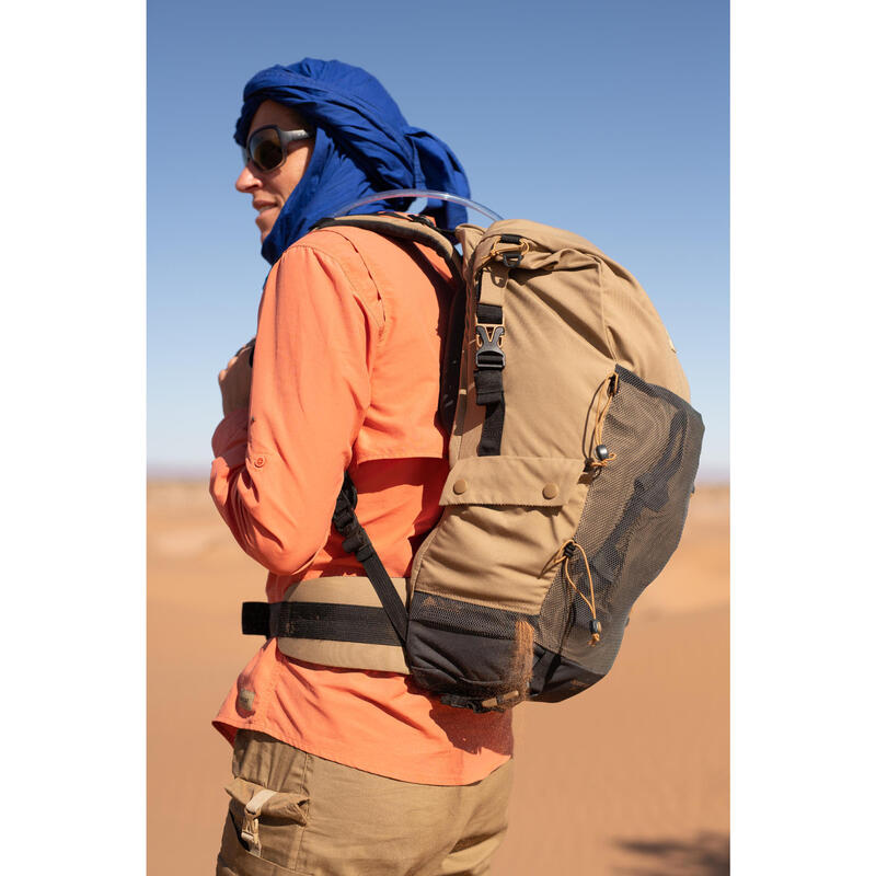 通風、防沙沙漠健行背包－DESERT 500 30 L－米色