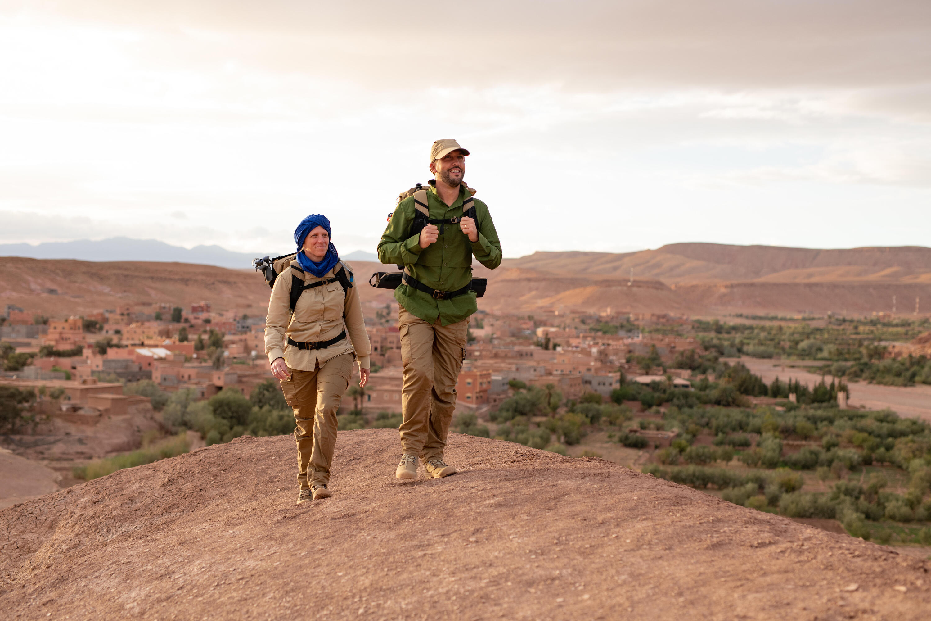 Women's Travel 900 Desert Trekking Long-Sleeved UV Protection Shirt  3/19
