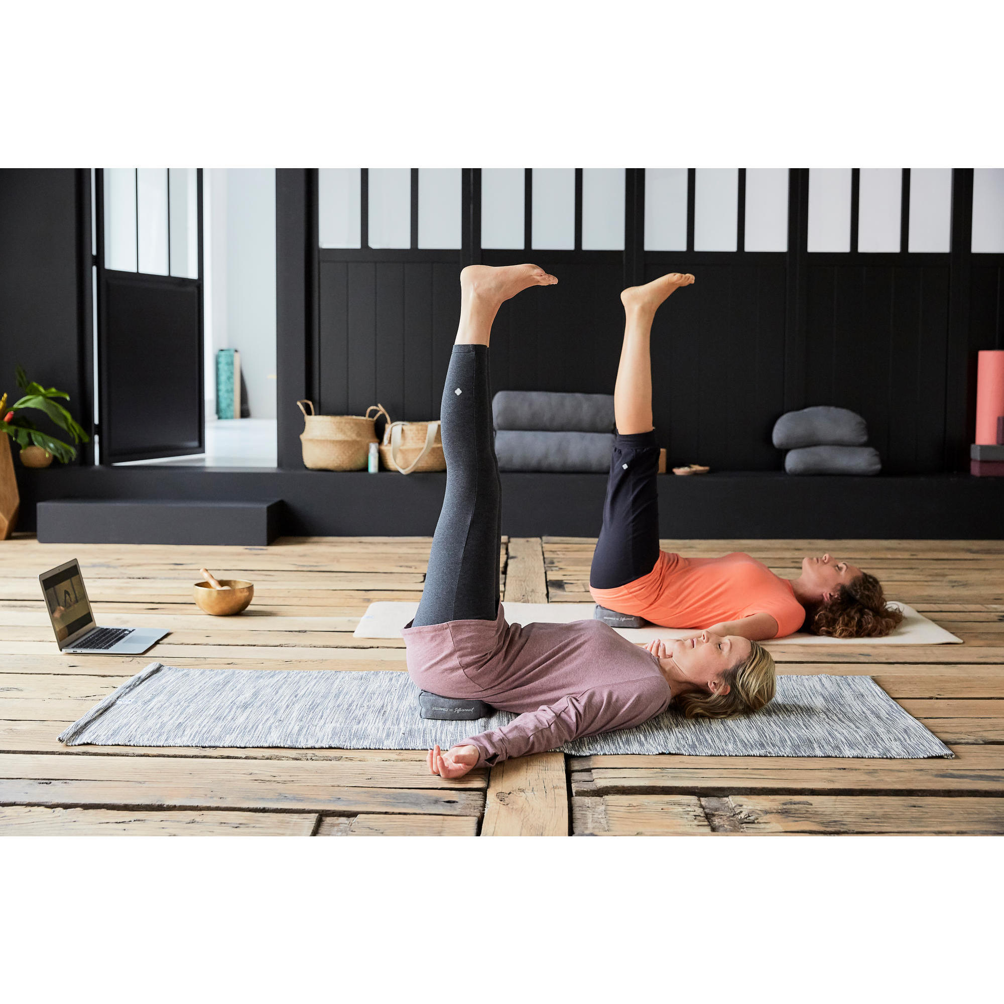 БРИДЖИ ДЛЯ МЯГКОЙ ЙОГИ ЖЕНСКИЕ ЭКОЛОГИЧНЫЕ ЧЕРНО-СЕРЫЕ KIMJALY