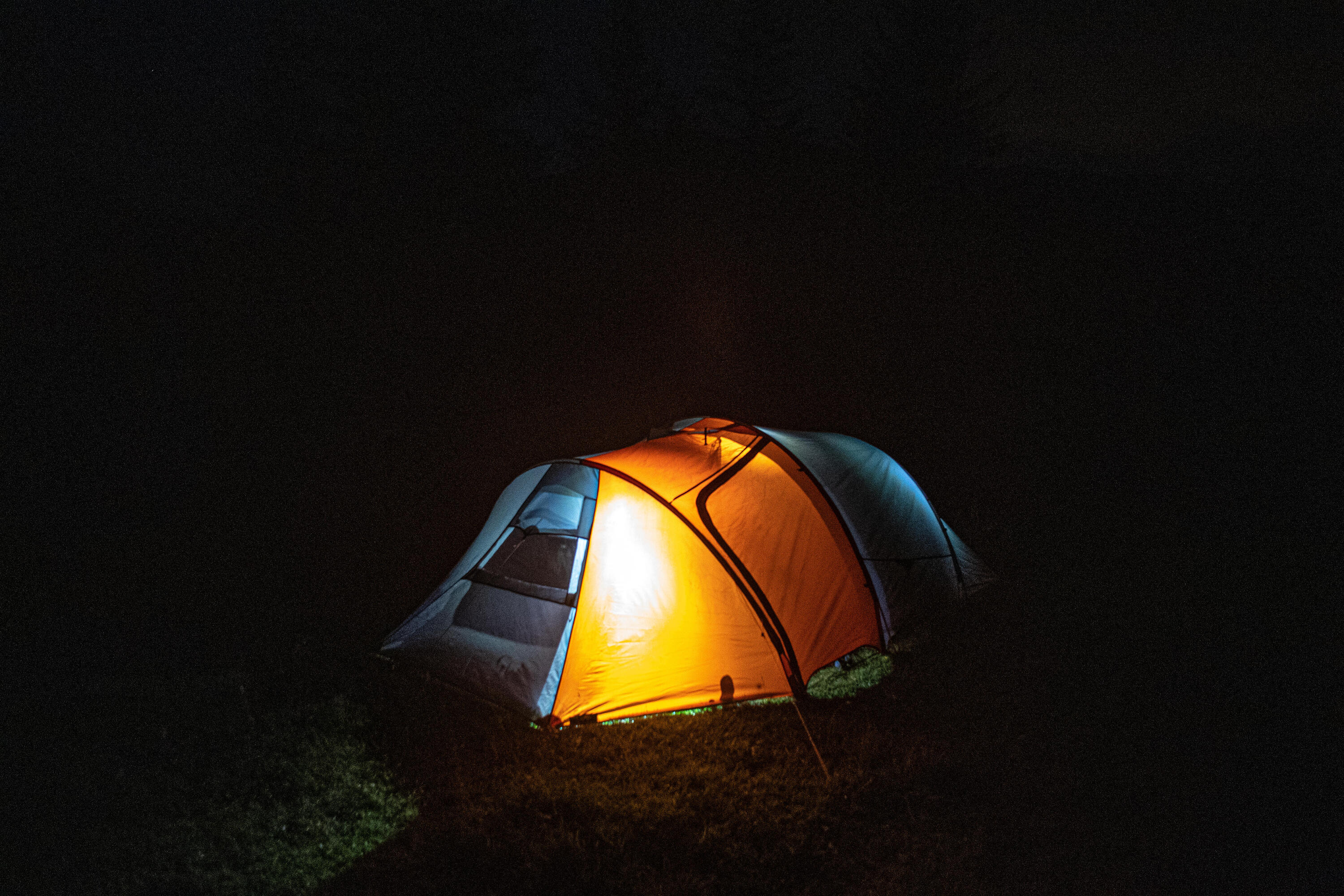 Tienda domo trekking - 4 plazas - MT500 22/27