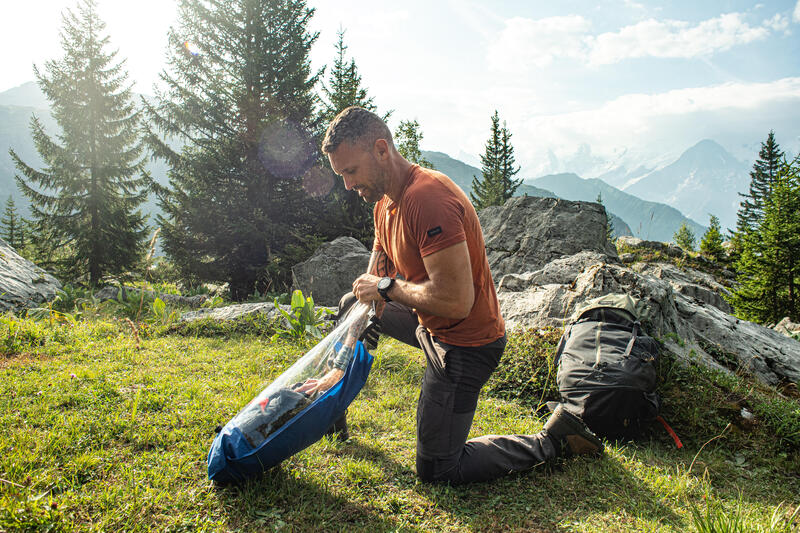 Funda De Compresión Camping Trekking Forclaz Estanca 25 Litros