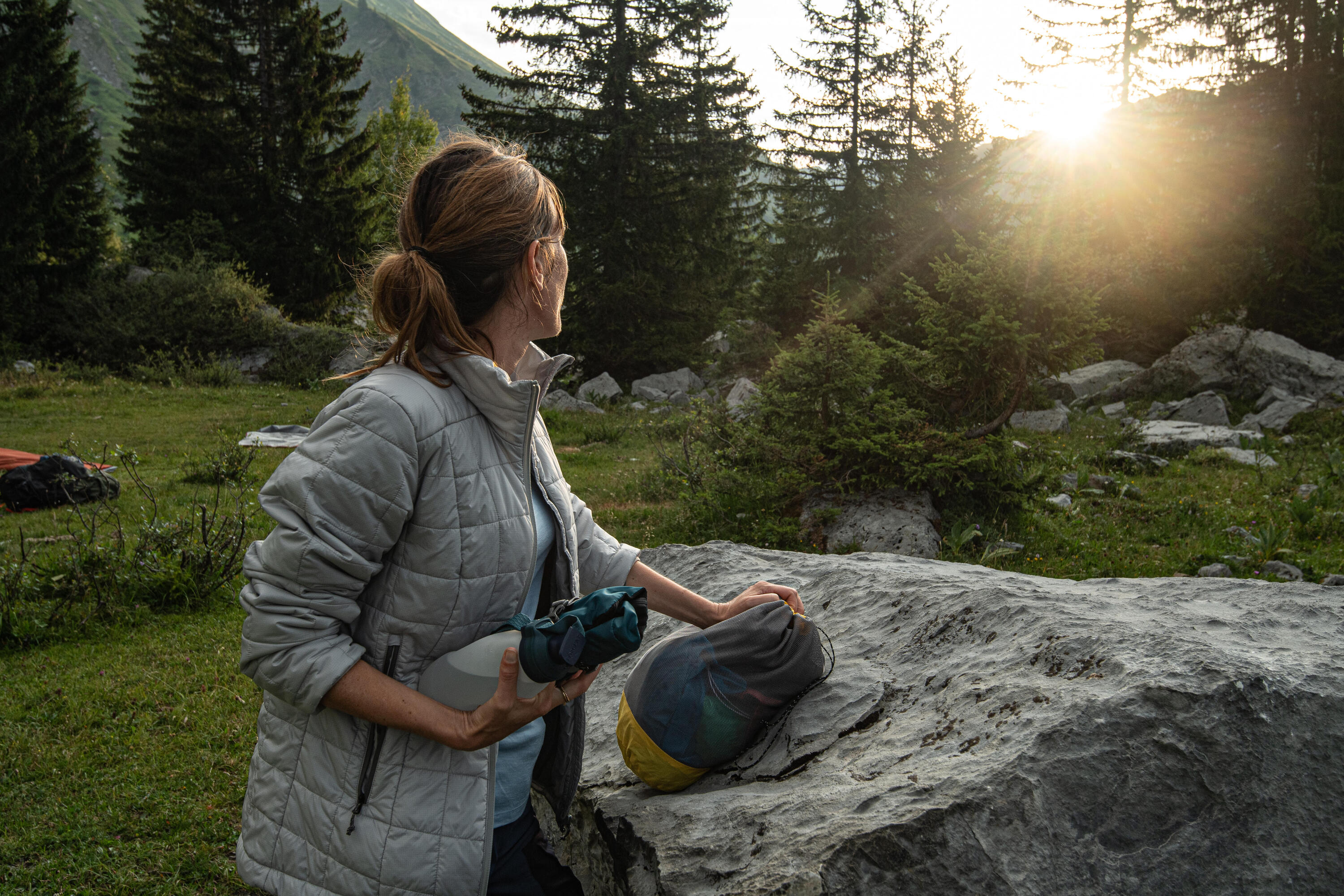 Ventilated Hiking Storage Bags x2 2/4