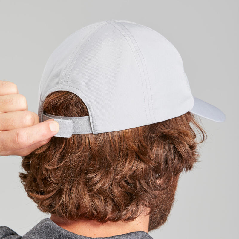 Trekking Cap Travel 100 - Light grey