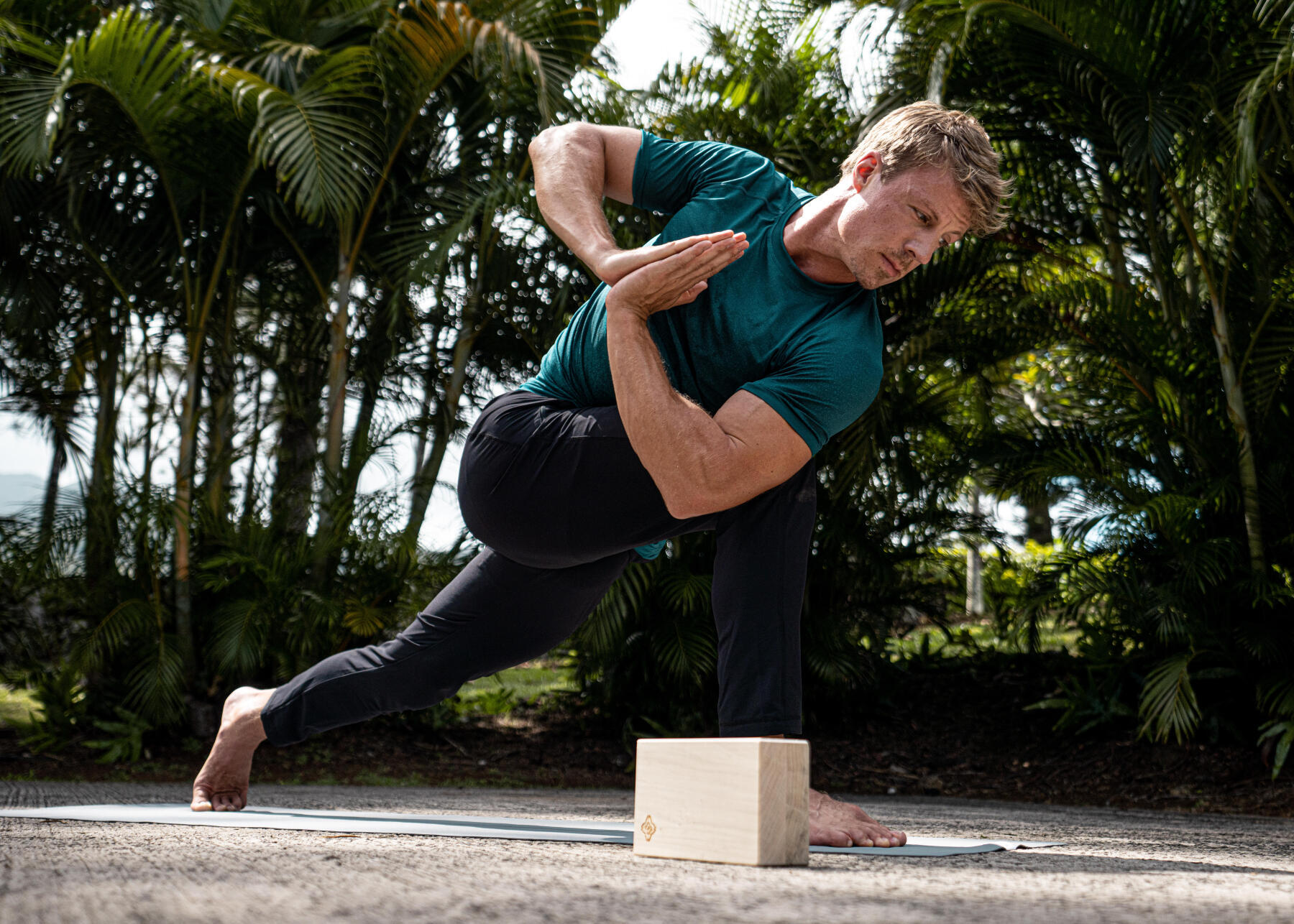 Une routine de yoga pour les adeptes de la course