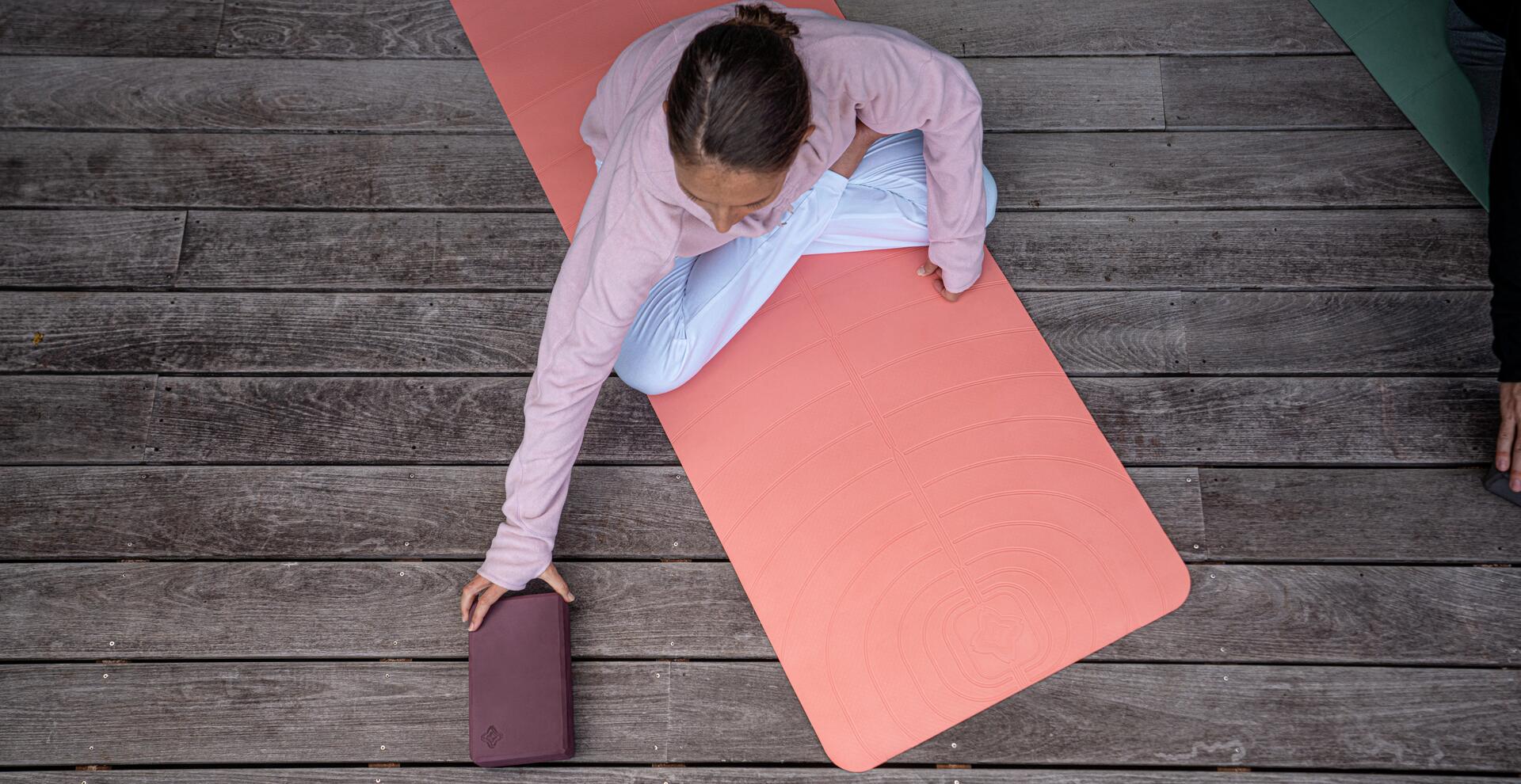 comment chasseer le stress avec le yoga