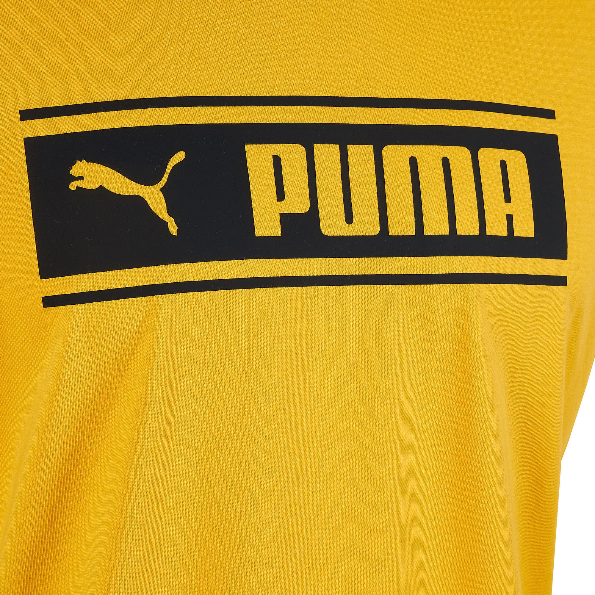 puma hombre amarillo