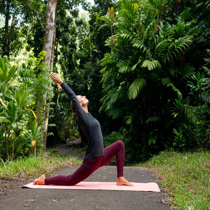 5 reasons to begin hiking-yoga - title