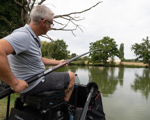 Quale equipaggiamento scegliere per iniziare la pesca in carpodromo?