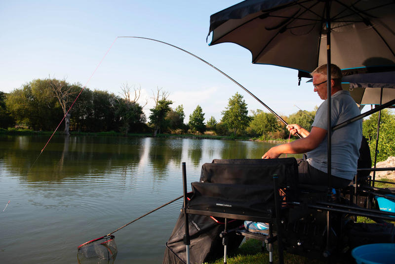 Come scegliere la canna roubasienne per la pesca in carpodromo?
