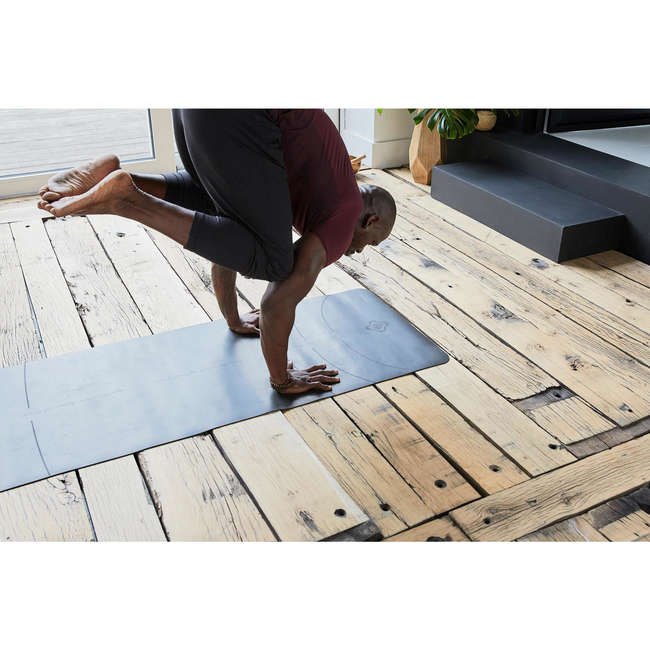 DOMYOS Dynamic Yoga Mat Grip + 3mm - Grey | Decathlon