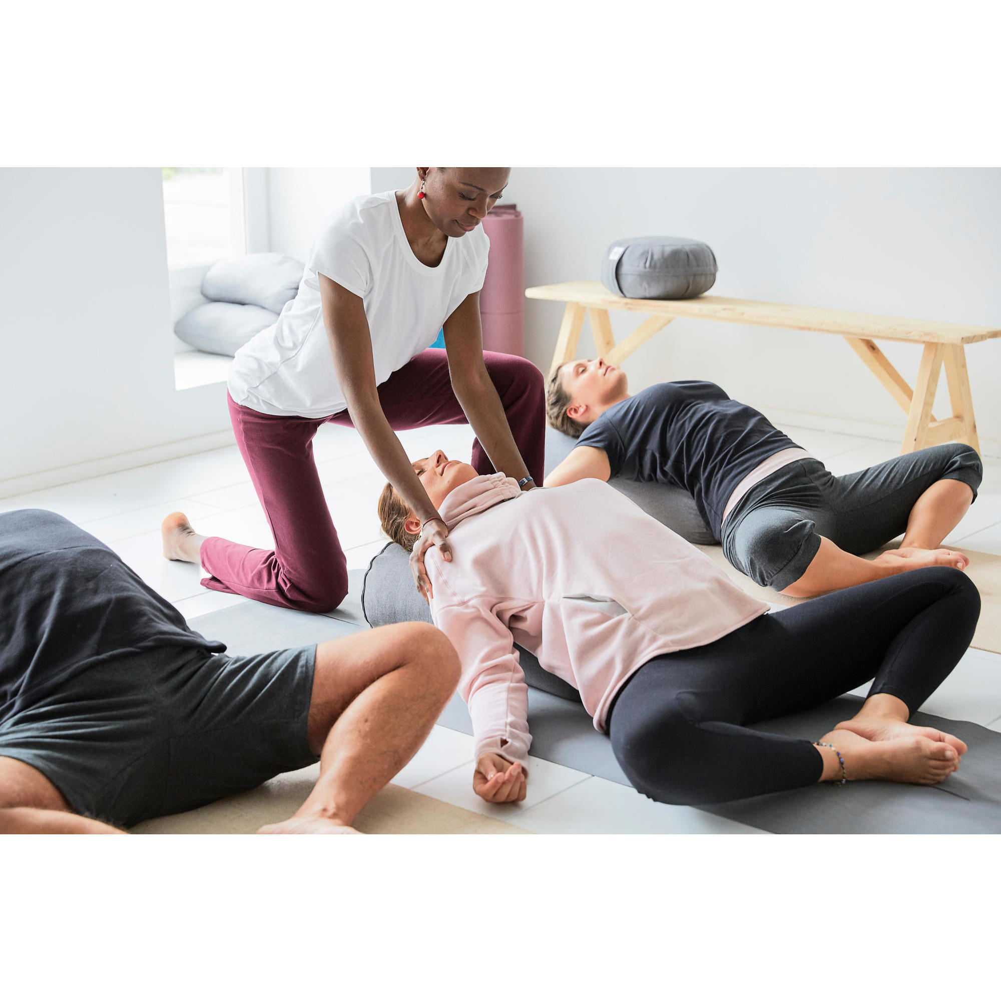 БРИДЖИ ДЛЯ МЯГКОЙ ЙОГИ ЖЕНСКИЕ ЭКОЛОГИЧНЫЕ СЕРО-РОЗОВЫЕ KIMJALY