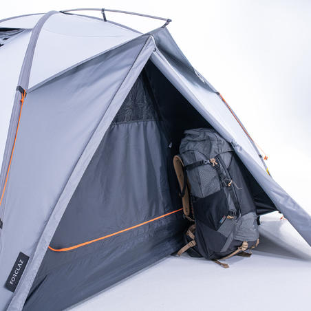 Палатка трехместная купольная для треккинга - MT500 Fresh & Black